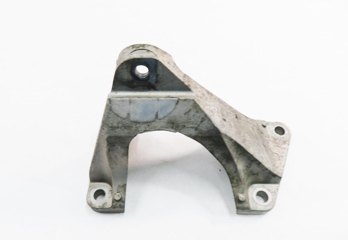 Thumbnail 5: 2013 BMW ACTIVEHYBRD-3 (F30) 3.0L N55 ENGINE - MOTOR MOUNT BRACKET SET-2