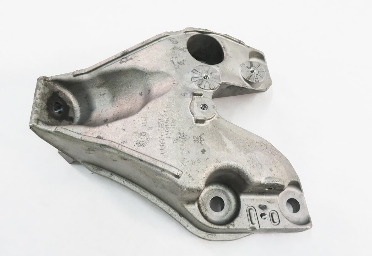 Thumbnail 8: 2013 BMW ACTIVEHYBRD-3 (F30) 3.0L N55 ENGINE - MOTOR MOUNT BRACKET SET-2