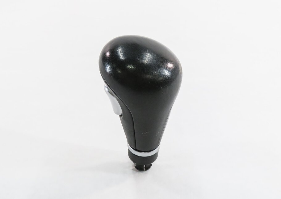 Thumbnail 3: 2011 AUDI Q7 (4L) TRANSMISSION GEAR SHIFTER SHIFT HANDLE KNOB (BLACK)