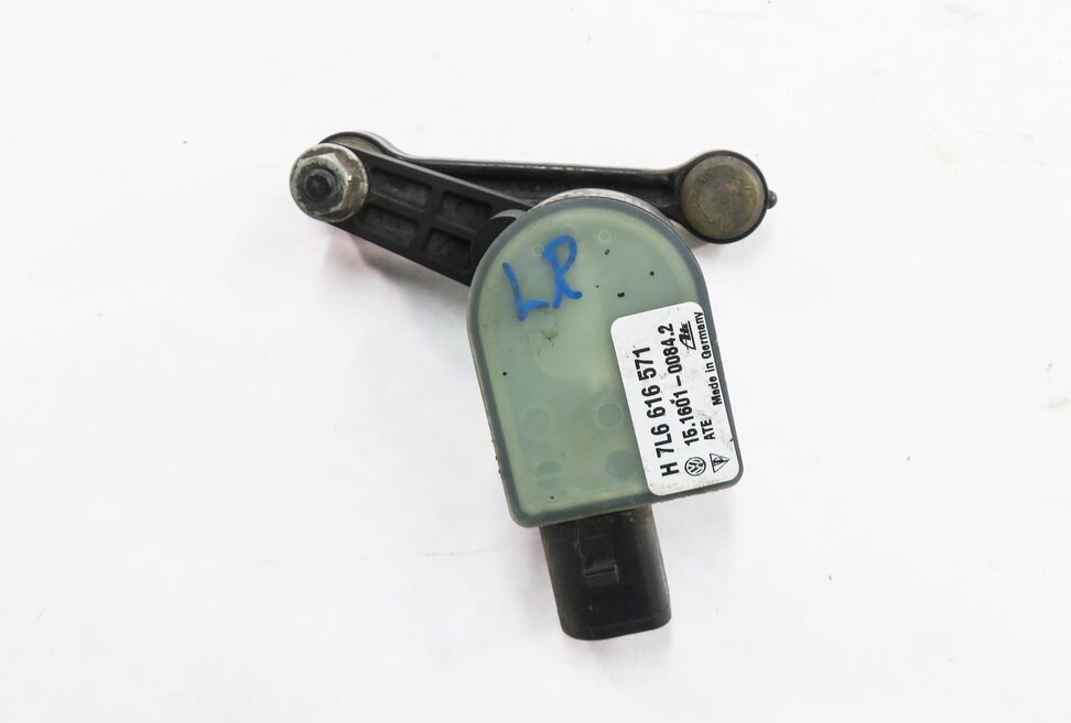 Thumbnail 2: 2011 AUDI Q7 (4L) LEFT DRIVER REAR SUSPENSION HEIGHT LEVEL SENSOR