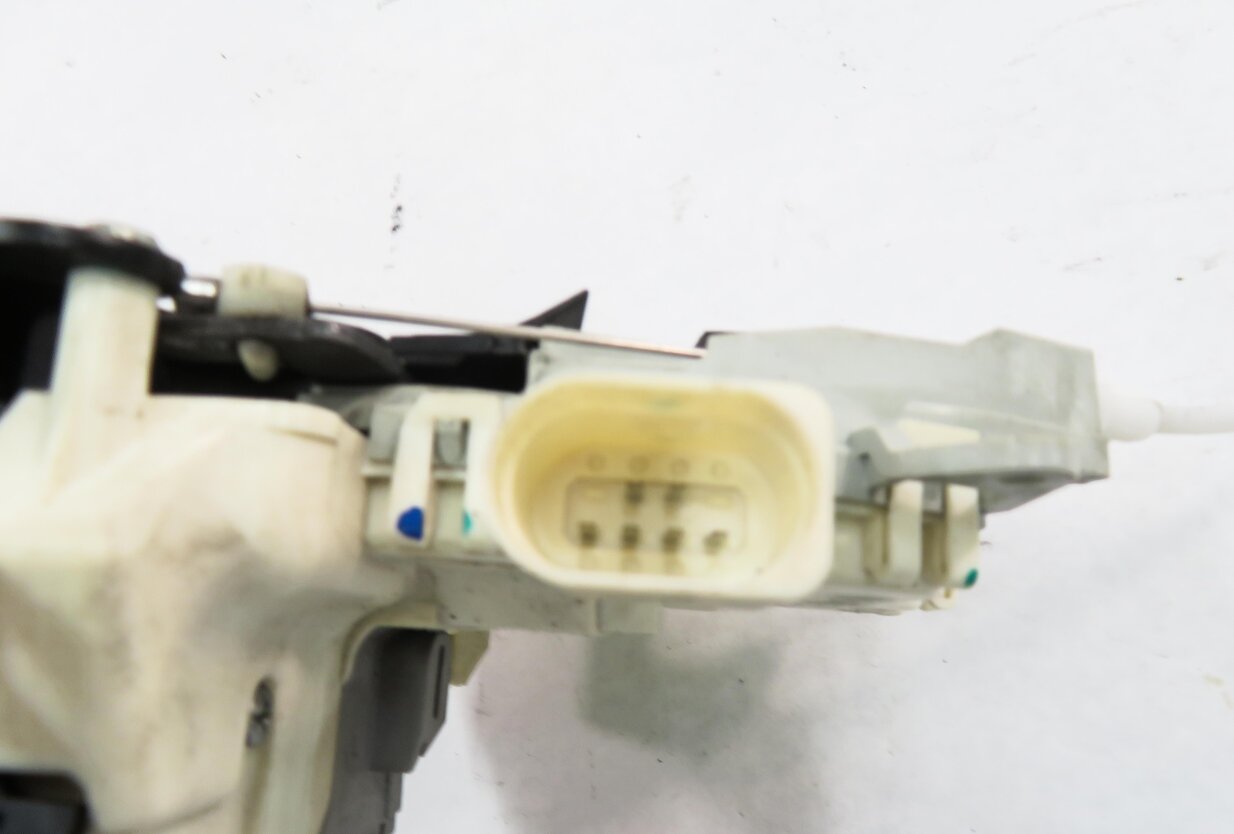 Thumbnail 6: 2010-2019 AUDI / PORSCHE A4 S4 A5 S5 A6 Q3 Q5 Q7 TT 911 - LEFT FRONT DOOR LATCH
