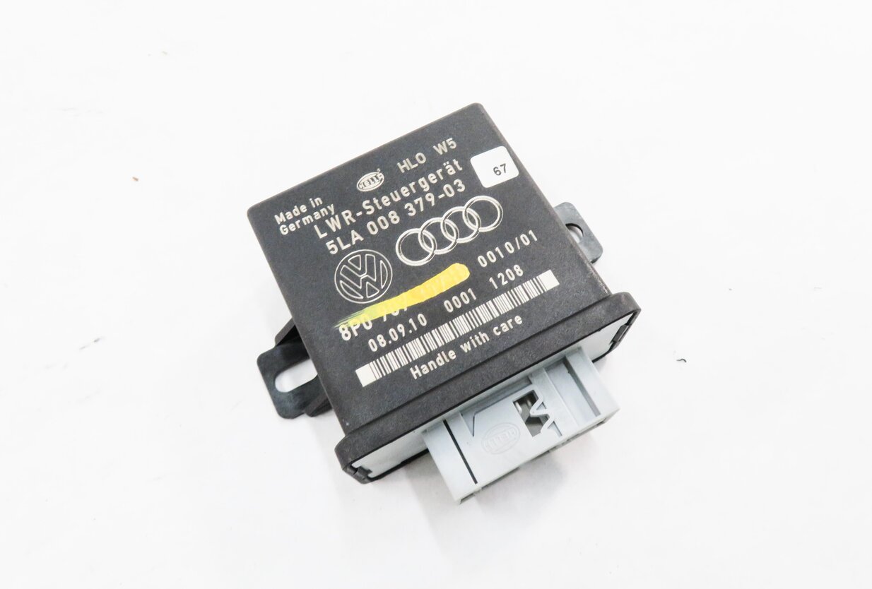 2011 AUDI Q7 (4L) XENON HID HEADLIGHT RANGE CONTROL MODULE