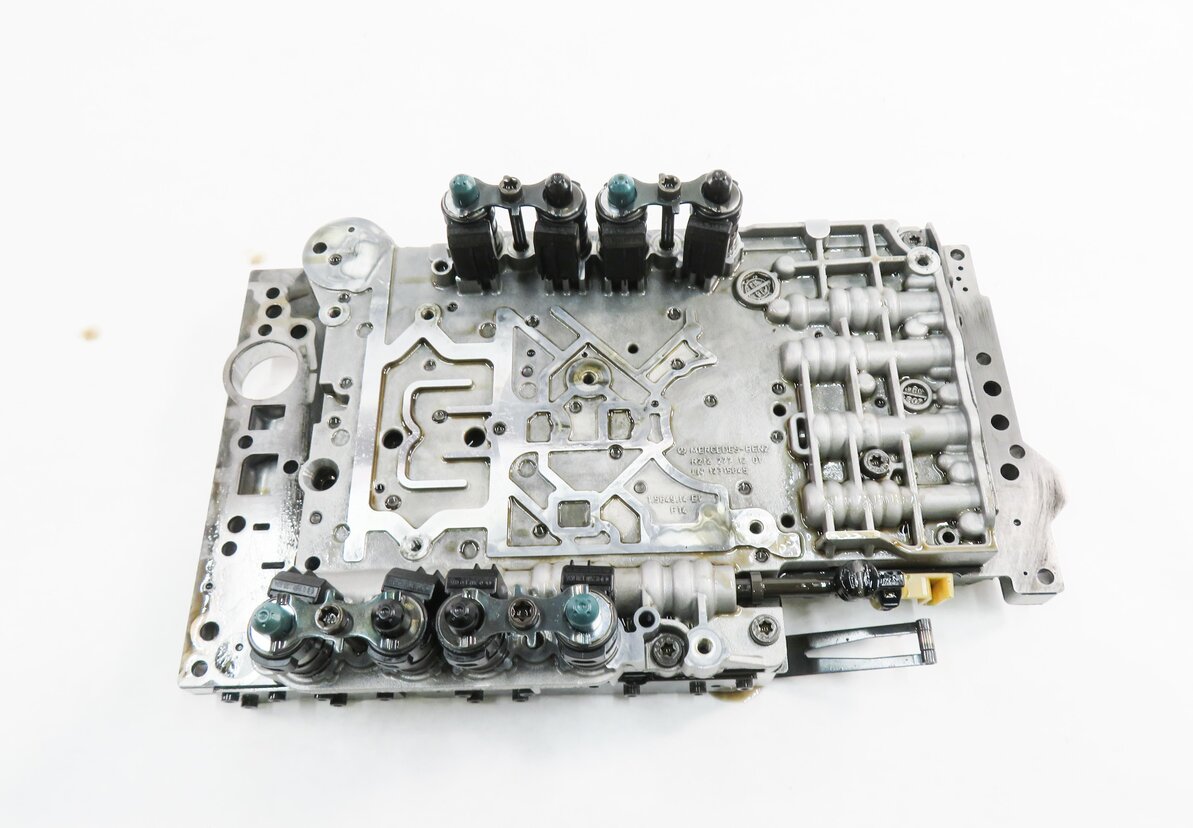 Thumbnail 2: 2013 MERCEDES GL450 GL550 ML550 (W166 X166) 722.9 TRANSMISSION VALVE BODY BLOCK