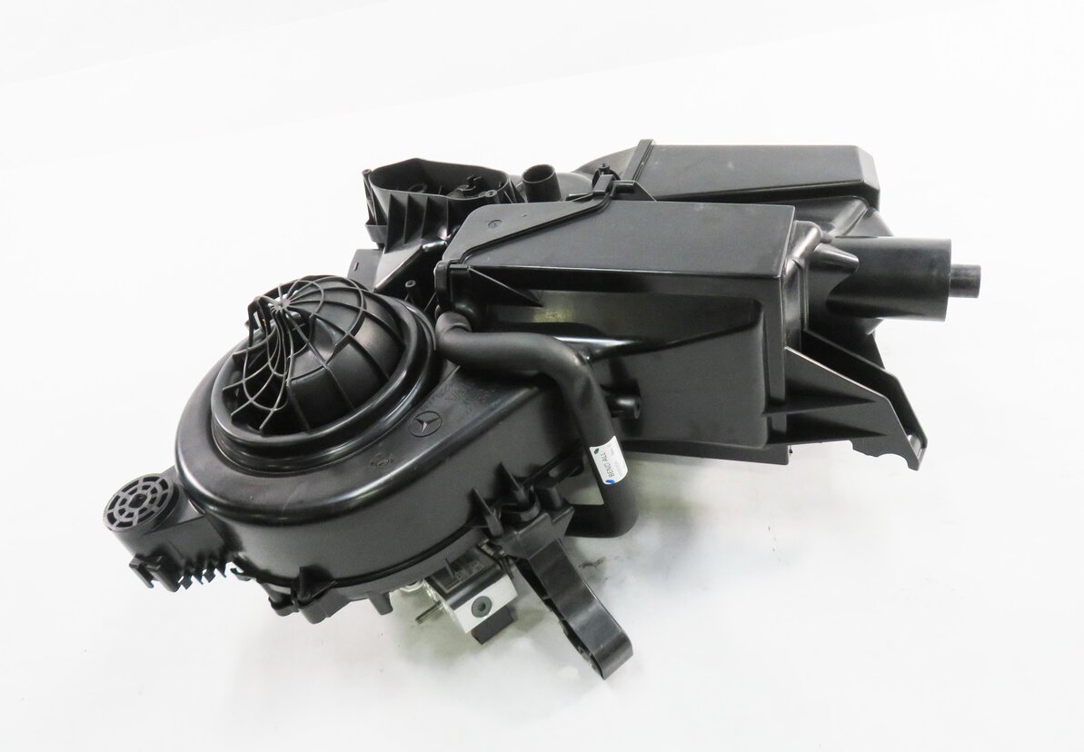 Thumbnail 2: 13-19 MERCEDES GL350 GL450 GL550 GLS350 GLS450 (W166 X166) REAR A/C BLOWER MOTOR