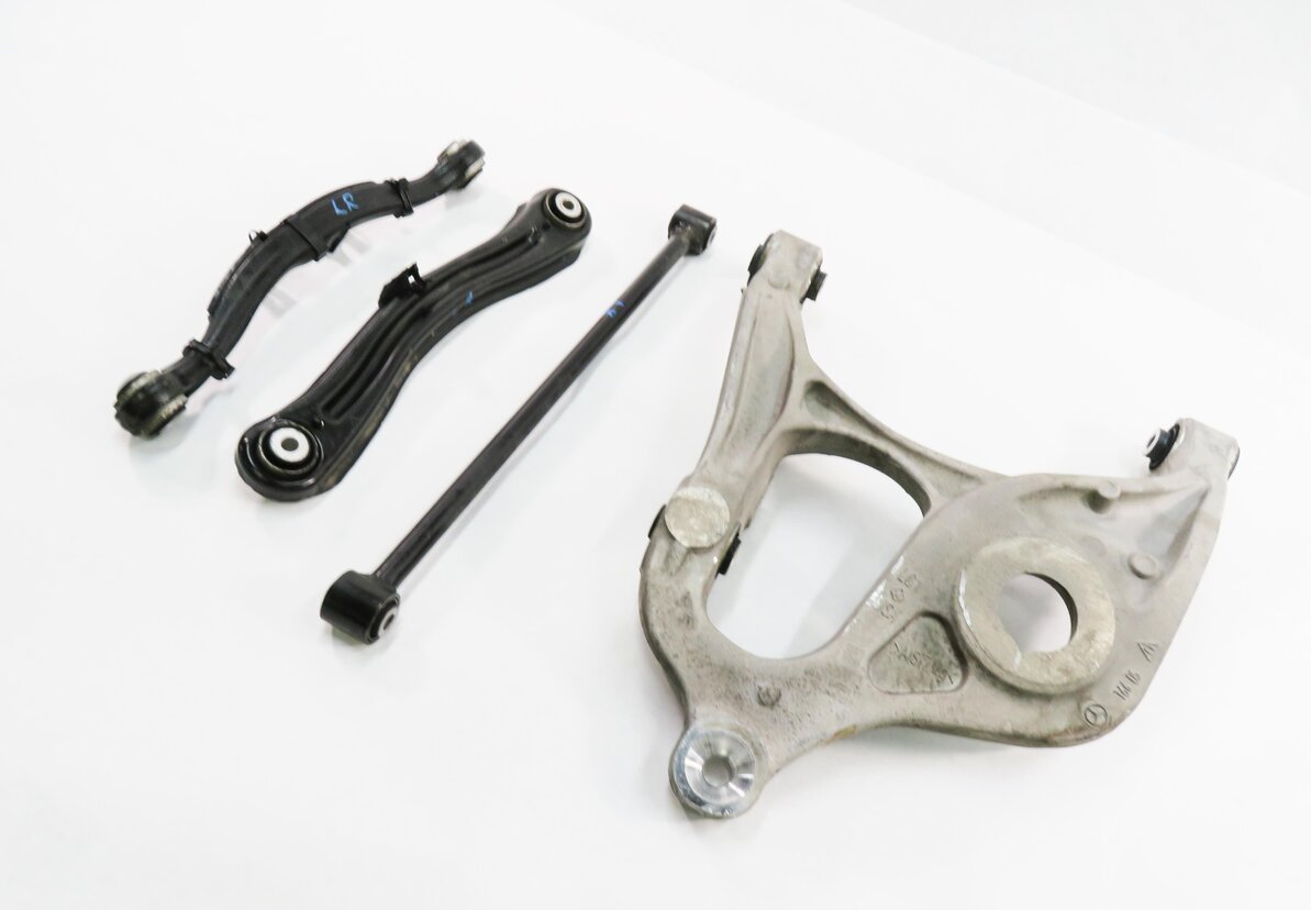 2012-2019 MERCEDES GL350 GL450 GL550 ML350 (W166 X166) LEFT REAR CONTROL ARM SET