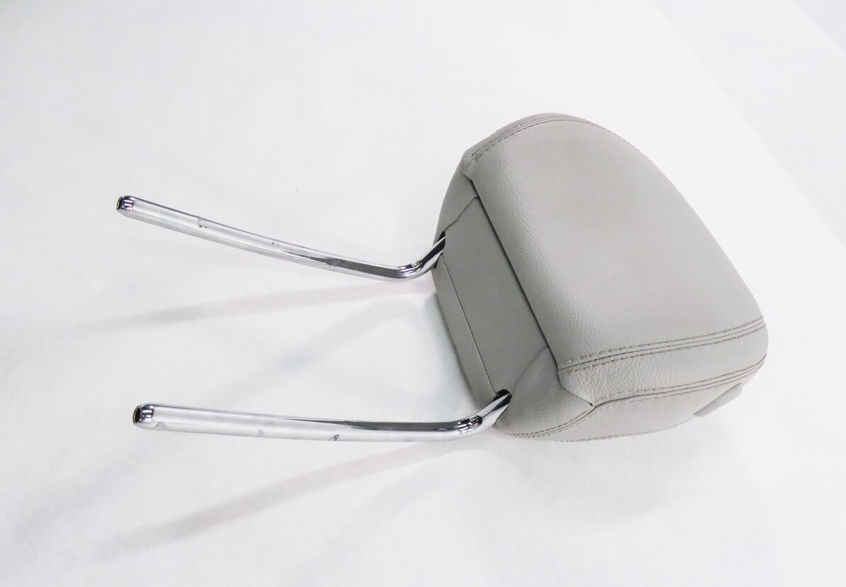 Thumbnail 4: 2013 MERCEDES GL450 (X166) LEFT FRONT DRIVER SEAT HEADREST (GRAY 108A)