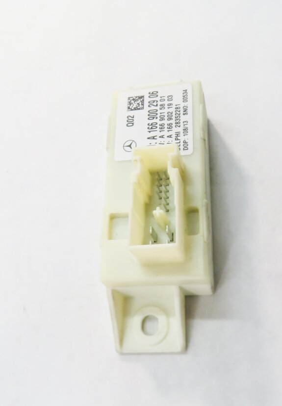 Thumbnail 3: 2013 MERCEDES GL450 (X166) HEADLIGHT RANGE CONTROL MODULE