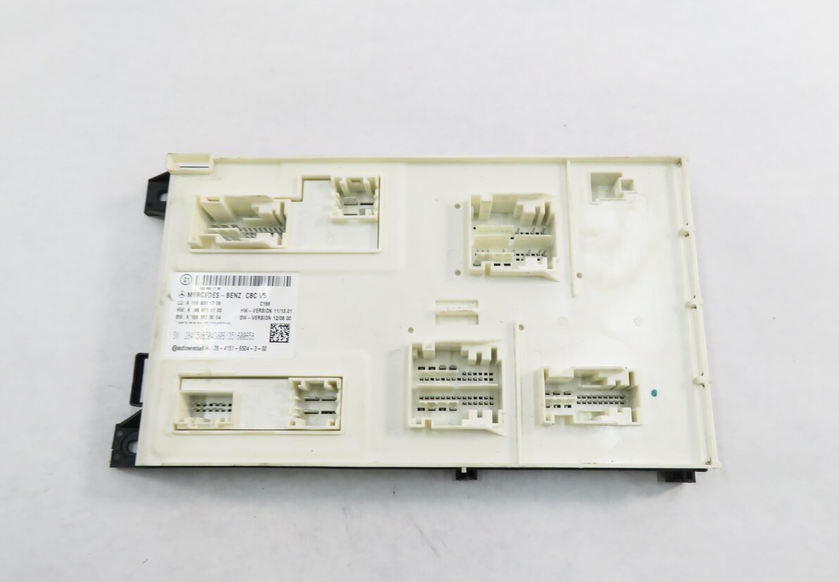Thumbnail 2: 13 MERCEDES GL350 GL450 GL550 ML350 (W166 X166) FRONT SIGNAL ACQUISITION MODULE