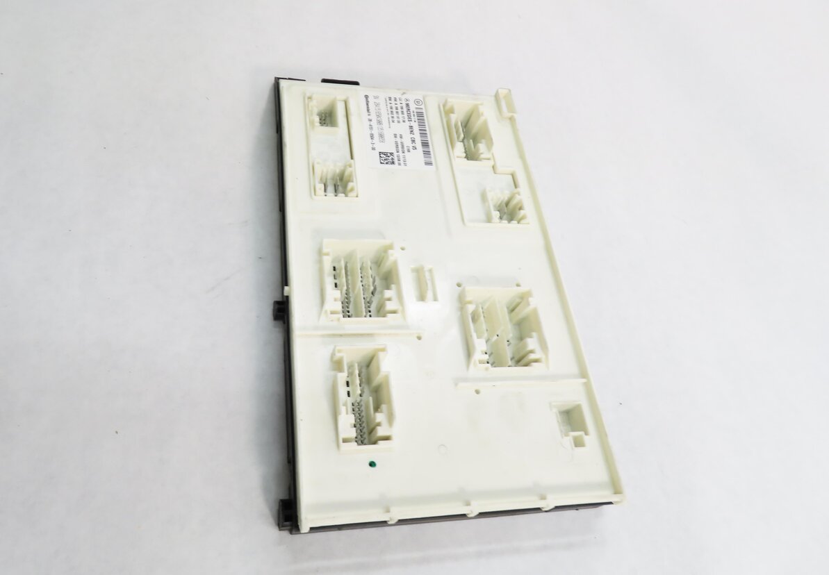Thumbnail 4: 13 MERCEDES GL350 GL450 GL550 ML350 (W166 X166) FRONT SIGNAL ACQUISITION MODULE