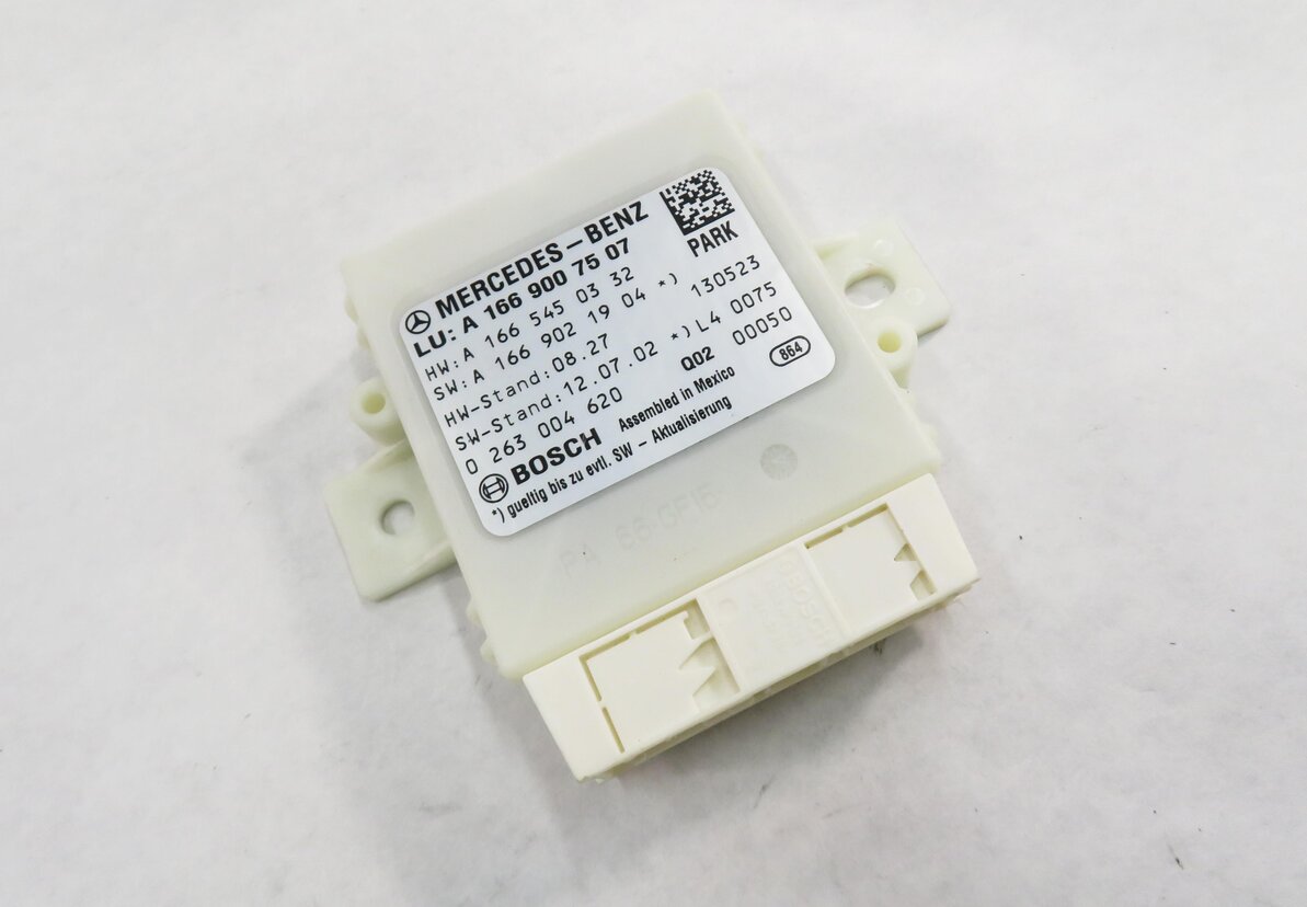 2013-2016 MERCEDES GL340 GL450 GL550 ML350 ML550 (W166 X166) PDC CONTROL MODULE