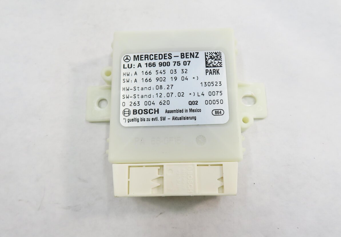 Thumbnail 2: 2013-2016 MERCEDES GL340 GL450 GL550 ML350 ML550 (W166 X166) PDC CONTROL MODULE