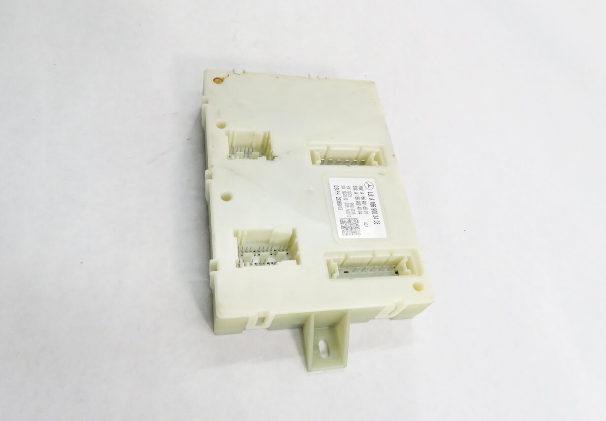 Thumbnail 4: 2013-2014 MERCEDES GL350 GL450 GL550 (X166) REAR SIGNAL ACQUISITION MODULE SAM