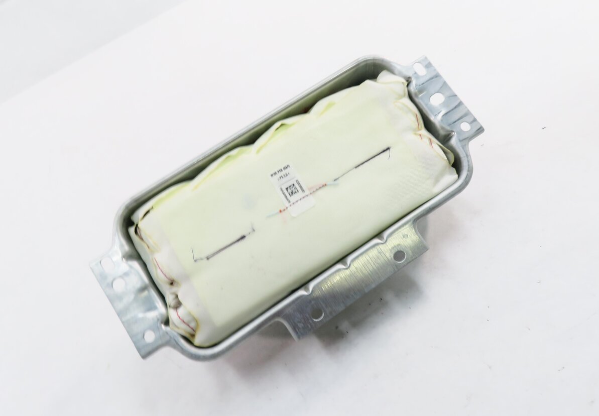 12-19 MERCEDES GL350 GL450 GL550 ML350 ML550 (W166 X166) PASSENGER DASH AIRBAG