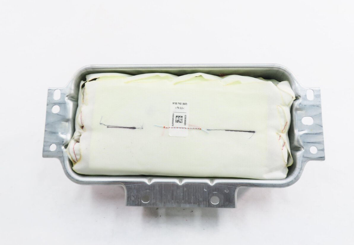 Thumbnail 2: 12-19 MERCEDES GL350 GL450 GL550 ML350 ML550 (W166 X166) PASSENGER DASH AIRBAG
