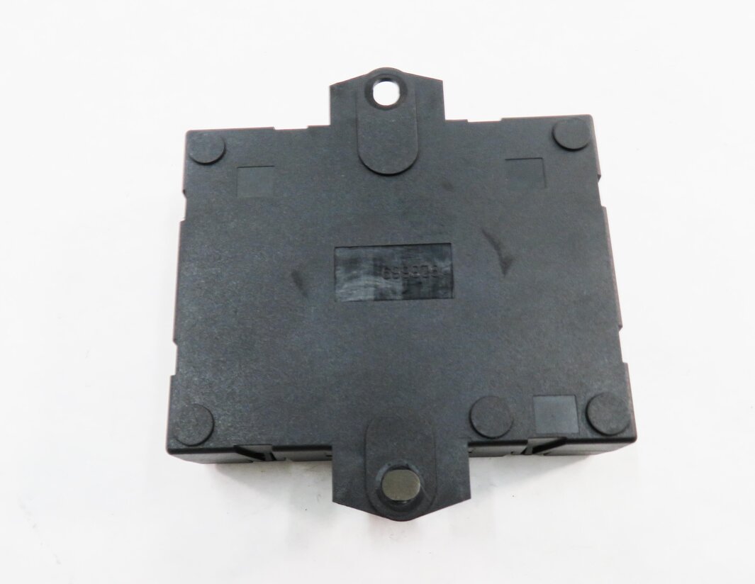 Thumbnail 5: 2012 RANGE ROVER EVOQUE (L538) REAR HATCH DOOR TRUNK LIFTGATE CONTROL MODULE