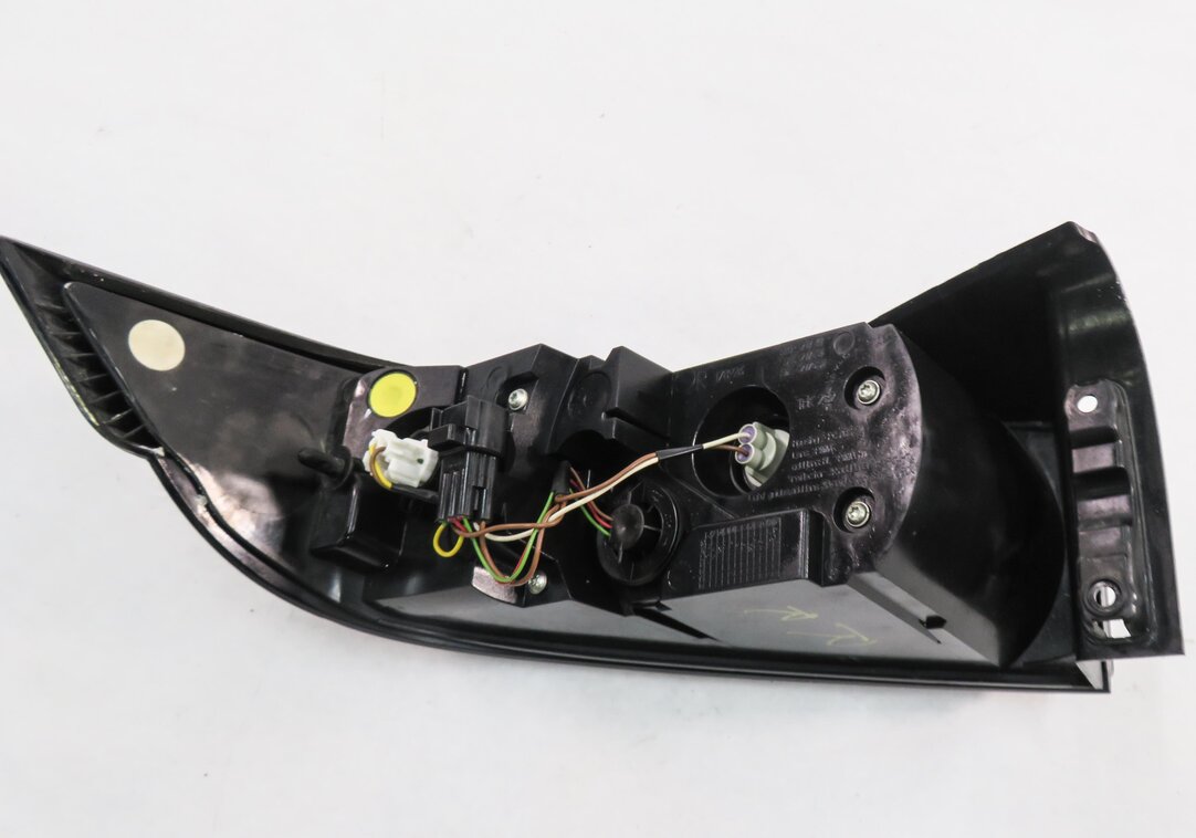 Thumbnail 6: 2012-2015 RANGE ROVER EVOQUE (L538) RIGHT PASSENGER TAILLIGHT BRAKE LIGHT LAMP