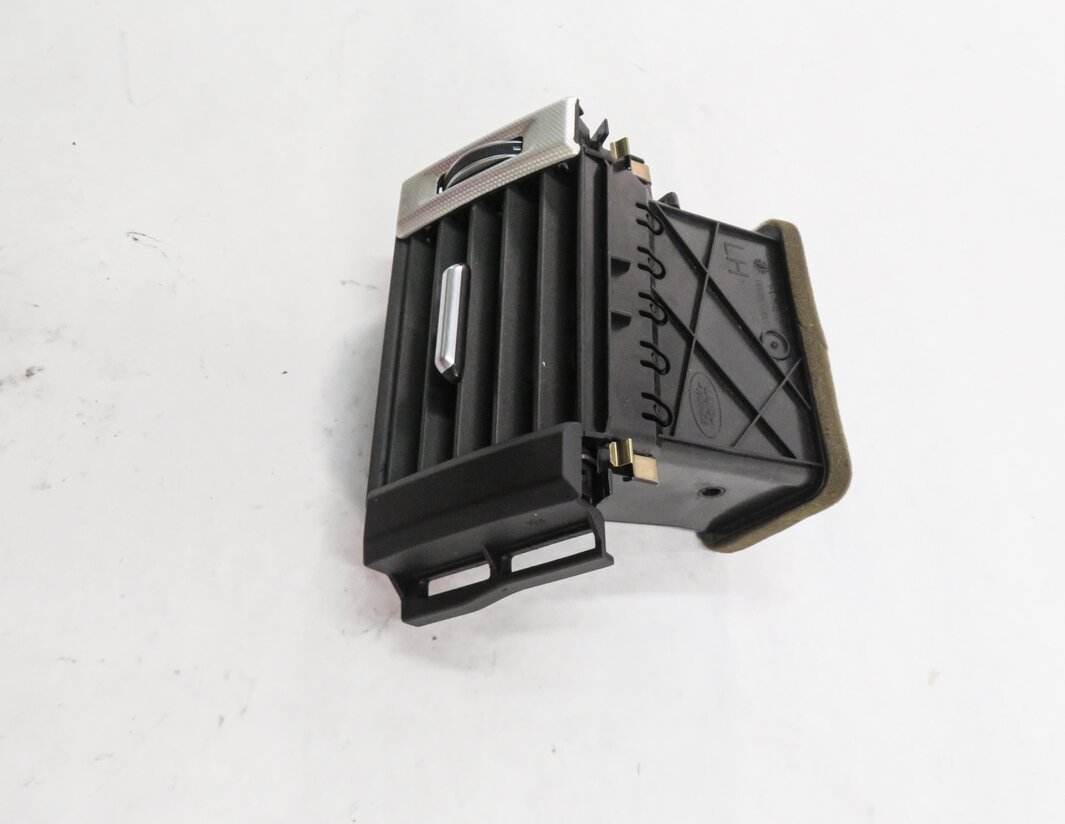 Thumbnail 4: 2012 RANGE ROVER EVOQUE (L538) LEFT FRONT DRIVER DASH HEATER A/C AIR VENT
