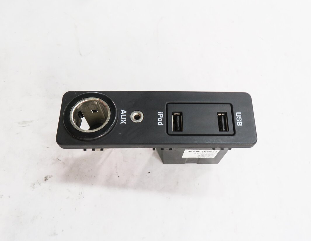 Thumbnail 4: 2012 RANGE ROVER EVOQUE (L538) STEREO AUX AUXILIARY AUDIO IN I-POD INTERFACE