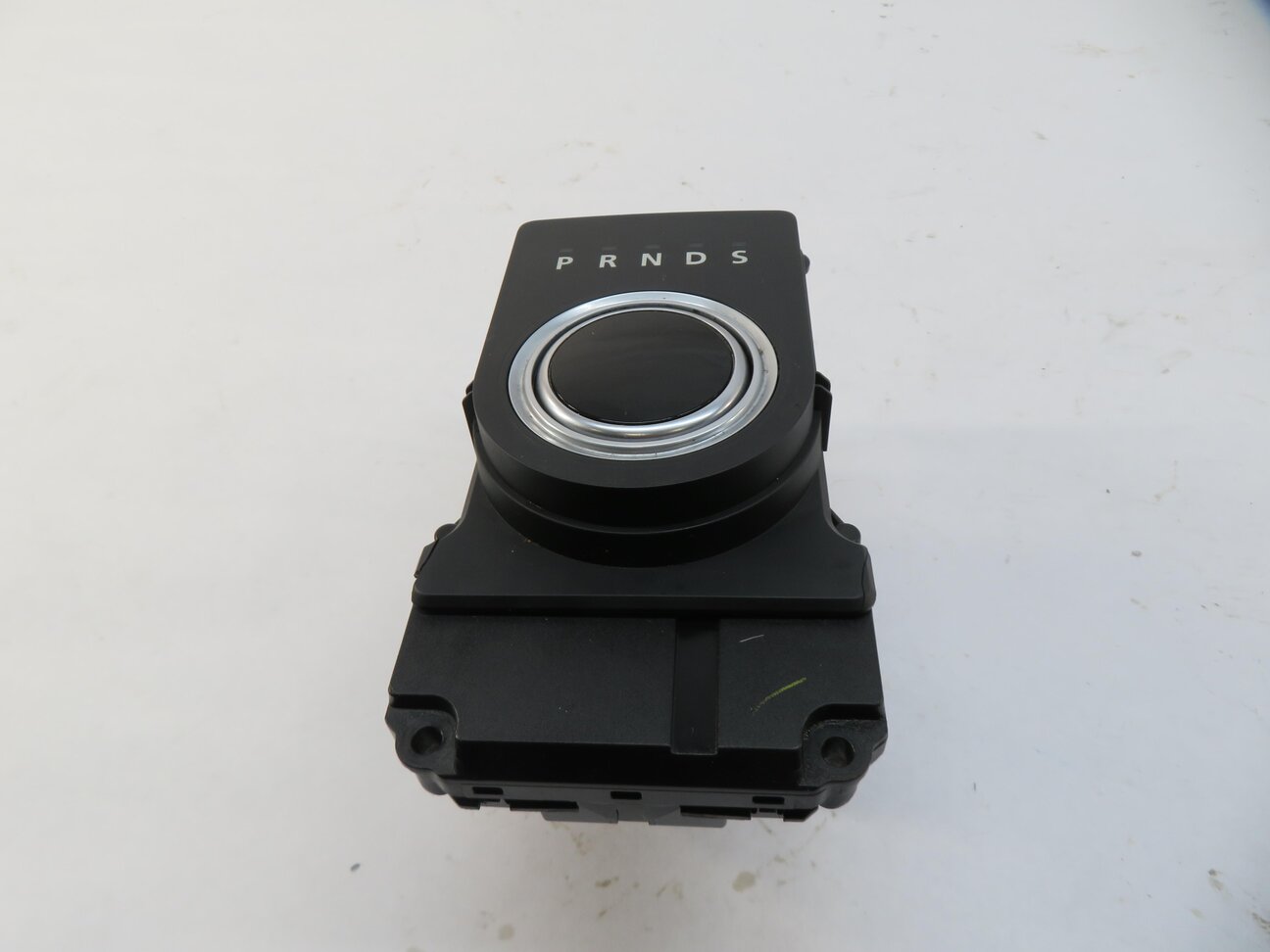 Thumbnail 2: 11-16 RANGE ROVER EVOQUE (L538) A/T TRANSMISSION GEAR SHIFTER SHIFT KNOB CONTROL