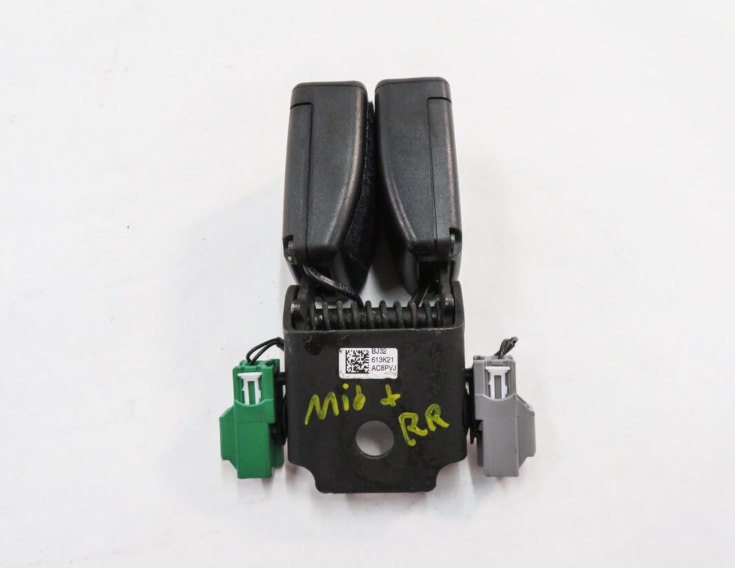 Thumbnail 5: 2012 RANGE ROVER EVOQUE (L538) REAR SEAT SEATBELT BUCKLE RECEIVER (BLACK)