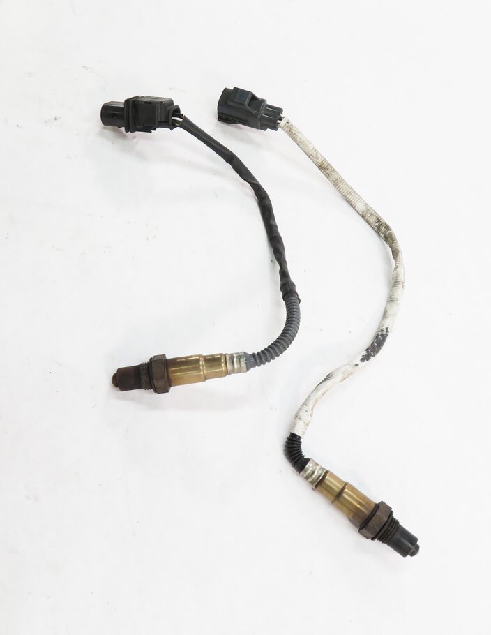 Thumbnail 4: 2012 RANGE ROVER EVOQUE (L538) 2.0L TURBO - O2 OXYGEN LAMBDA PROBE SENSOR SET