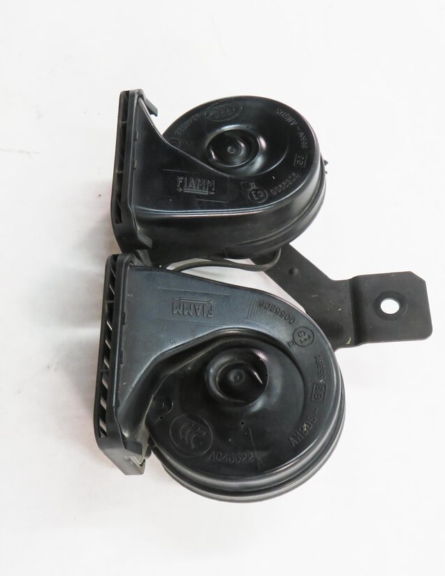 Thumbnail 3: 12-19 RANGE ROVER EVOQUE DISCOVERY SPORT (L538 L550) HIGH & LOW TONE HORN SET