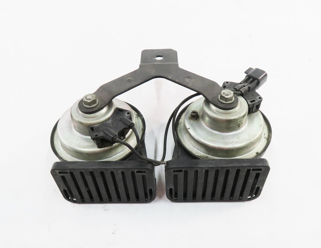 Thumbnail 6: 12-19 RANGE ROVER EVOQUE DISCOVERY SPORT (L538 L550) HIGH & LOW TONE HORN SET