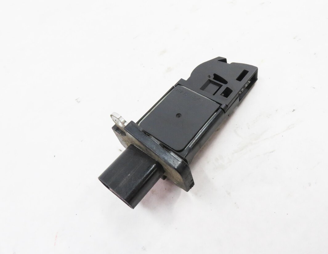 12-17 LAND ROVER LR2 EVOQUE DISCOVERY (L538 L550) 2.0L MASS AIR FLOW SENSOR MAF