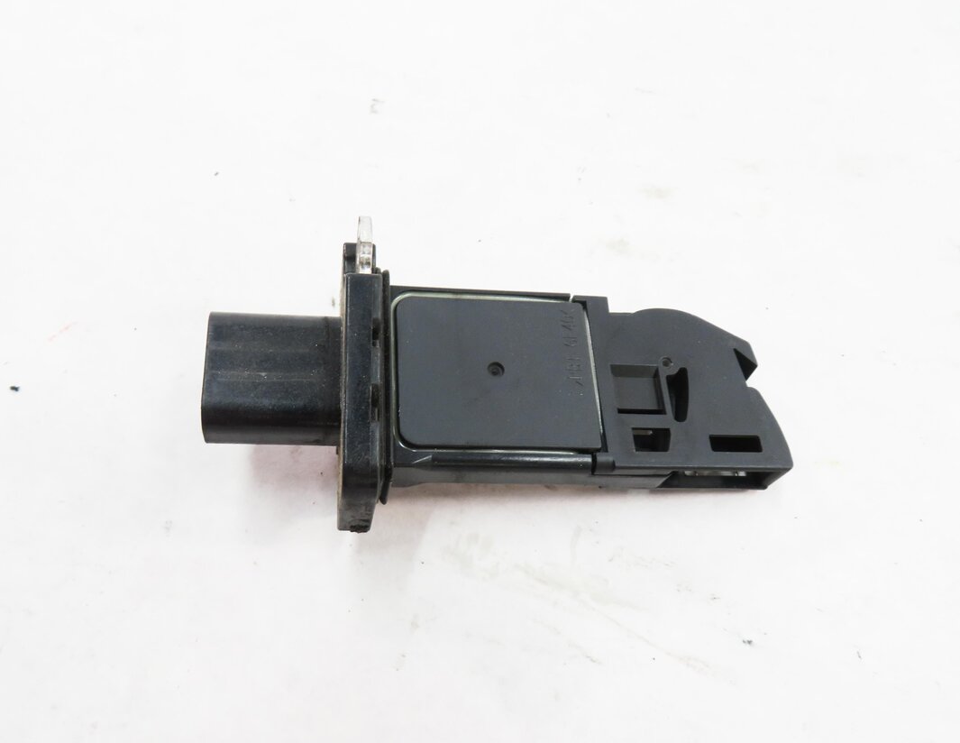 Thumbnail 2: 12-17 LAND ROVER LR2 EVOQUE DISCOVERY (L538 L550) 2.0L MASS AIR FLOW SENSOR MAF