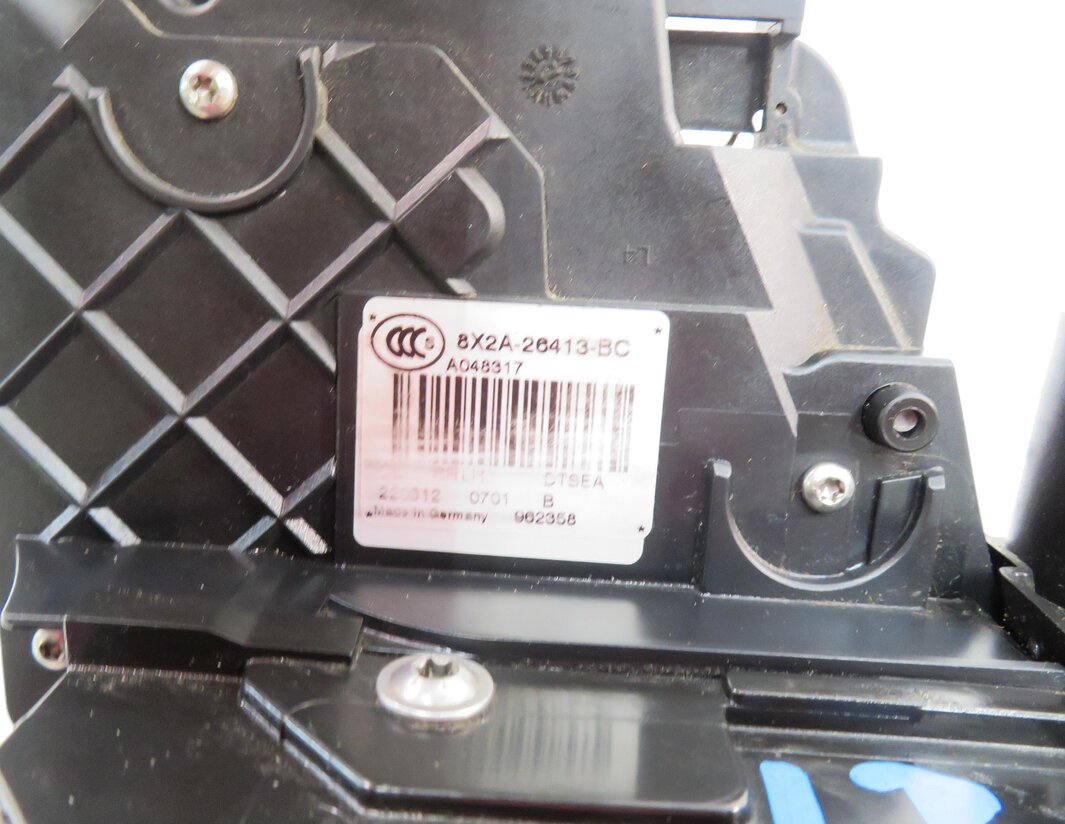 Thumbnail 7: 10-17 LR4 - RANGE ROVER SPORT (L320) LEFT REAR PASSIVE DOOR LOCK LATCH ACTUATOR