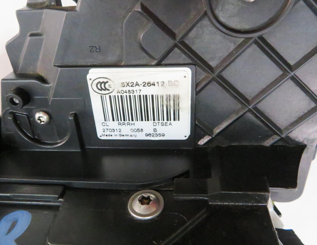 Thumbnail 7: 10-17 LR4 - RANGE ROVER SPORT (L320) RIGHT REAR PASSIVE DOOR LOCK LATCH ACTUATOR