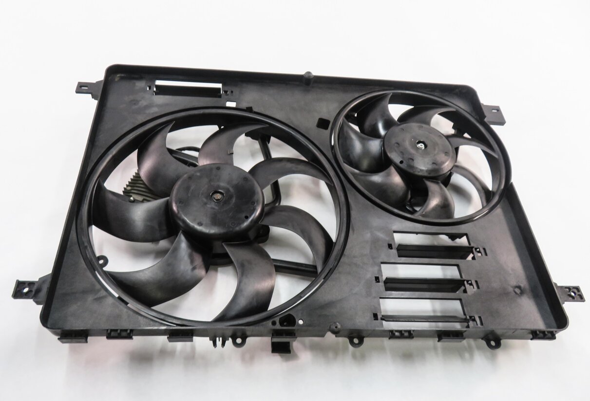 Thumbnail 5: 12-17 LR2 DISCOVERY SPORT RANGE ROVER EVOQUE (L538 L550) RADIATOR COOLING FAN