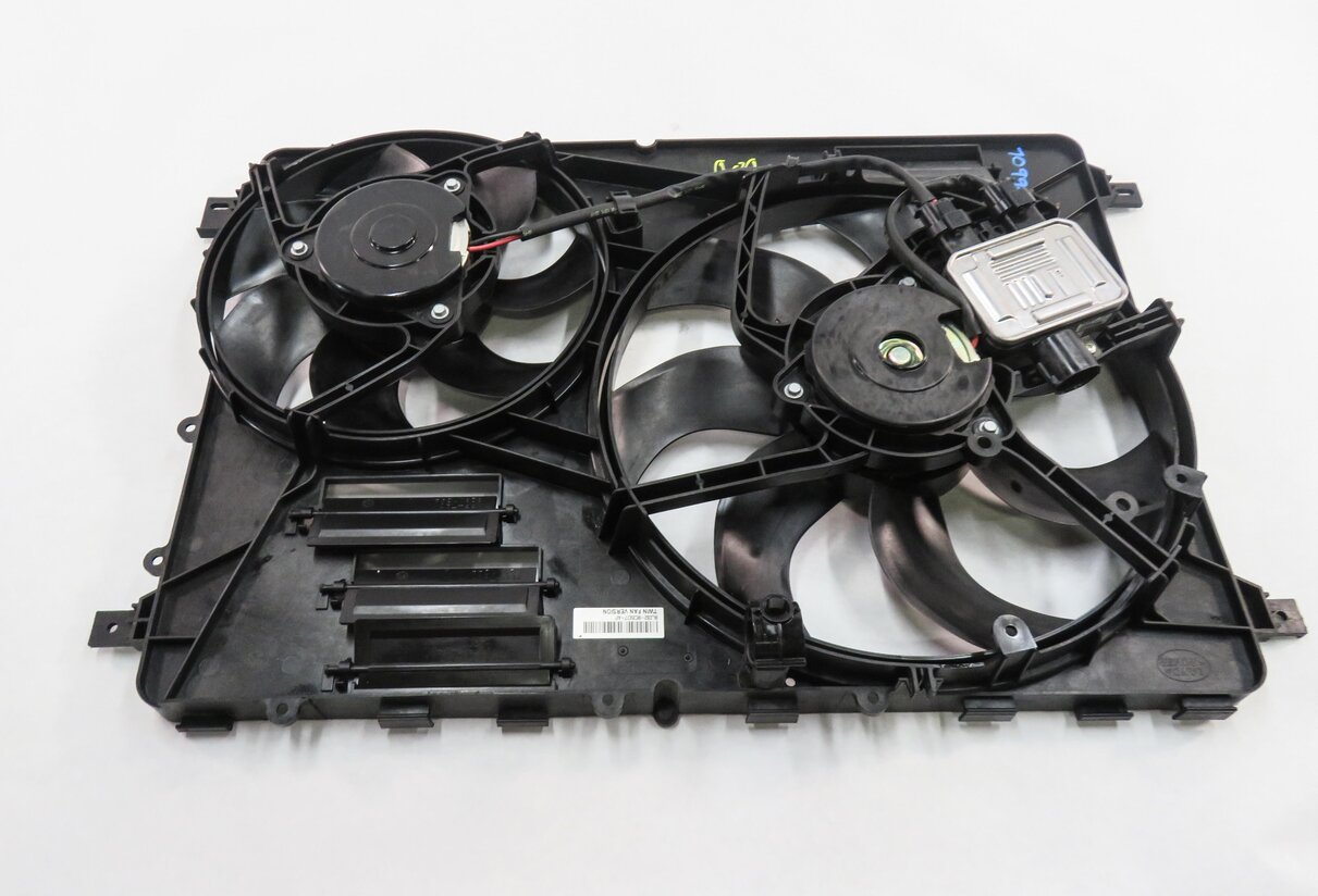 Thumbnail 7: 12-17 LR2 DISCOVERY SPORT RANGE ROVER EVOQUE (L538 L550) RADIATOR COOLING FAN