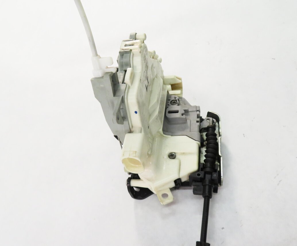 Thumbnail 3: 2010-2019 AUDI / PORSCHE A4 S4 A5 S5 A6 Q3 Q5 Q7 TT 911 - LEFT FRONT DOOR LATCH