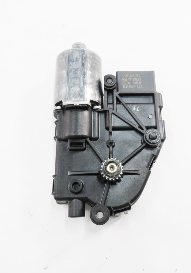 Thumbnail 5: 2007-2014 AUDI Q7 (4L) PANORAMIC SUNROOF MOTOR / SUNSHADE MOTOR