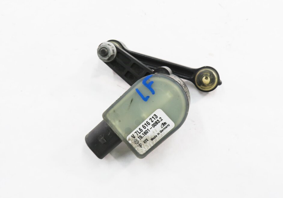 Thumbnail 2: 2012 AUDI Q7 (4L) LEFT FRONT DRIVER SUSPENSION HEIGHT LEVEL SENSOR