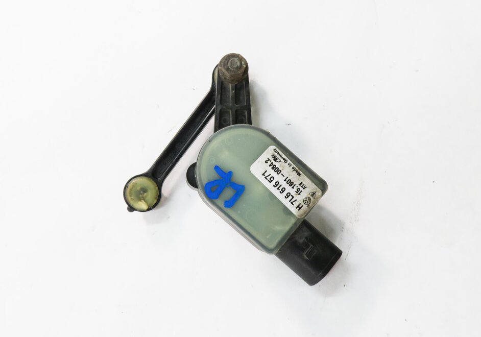 Thumbnail 3: 2012 AUDI Q7 (4L) LEFT DRIVER REAR SUSPENSION HEIGHT LEVEL SENSOR