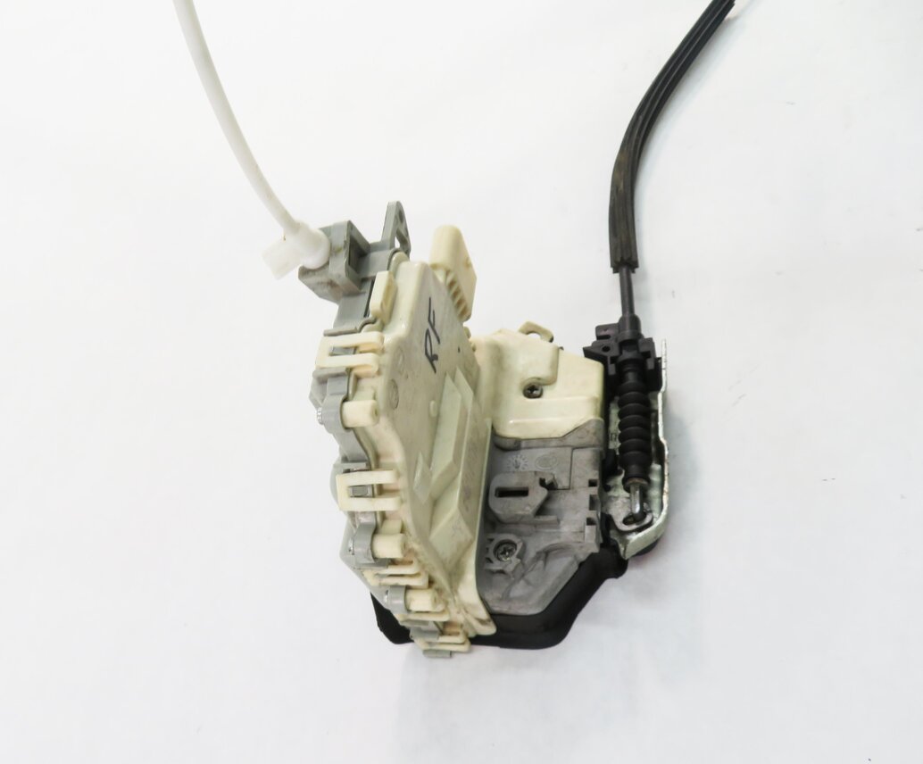 Thumbnail 3: 2010-2019 AUDI / PORSCHE A4 S4 A5 S5 A6 Q3 Q5 Q7 TT 911 - RIGHT FRONT DOOR LATCH