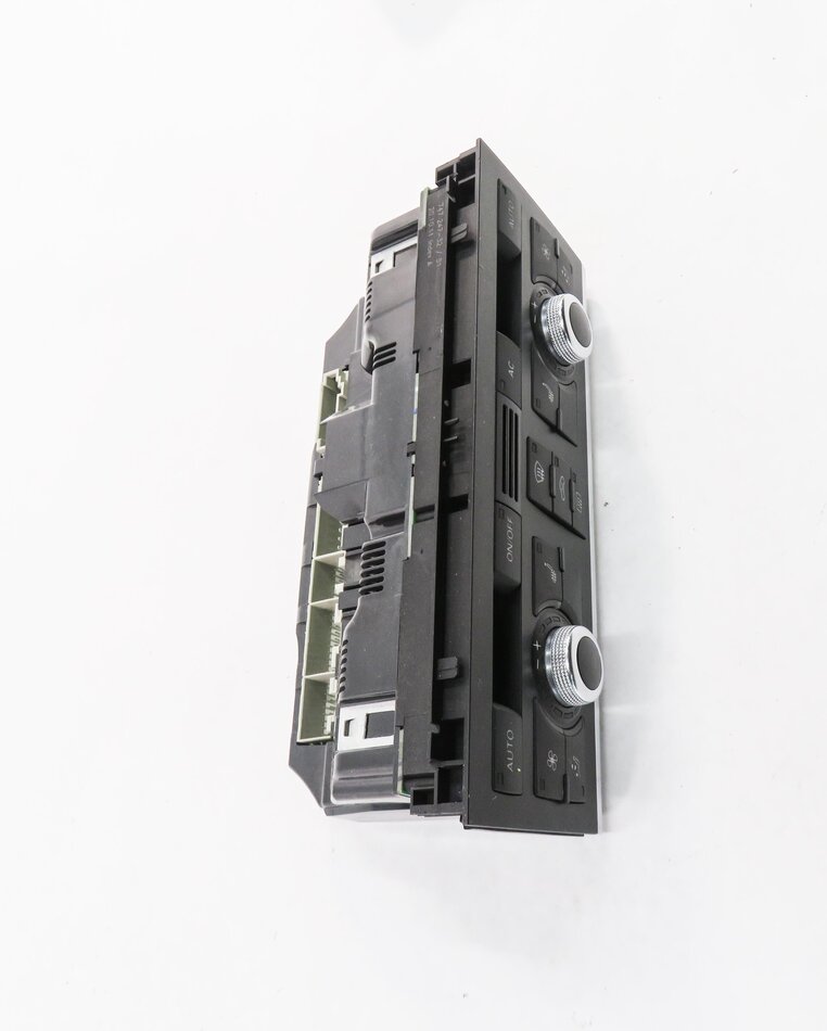 Thumbnail 4: 2012 AUDI Q7 (4L) FRONT HEATER A/C TEMPERATURE CLIMATE CONTROL (HEATED SEATS)