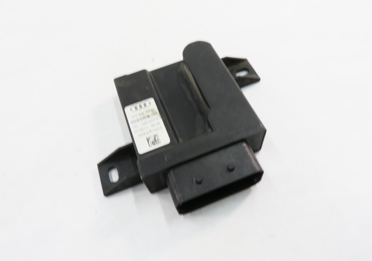 2012 AUDI Q7 (4L) FUEL PUMP CONTROL MODULE