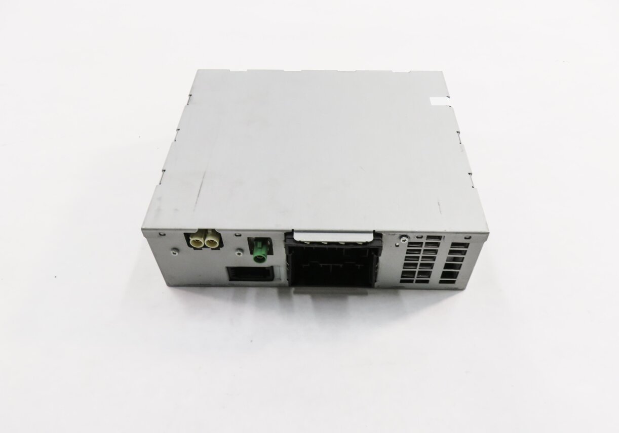 Thumbnail 5: 2012 AUDI Q7 (4L) AM/FM RADIO STEREO RECEIVER CONTROL MODULE (HARMAN BECKER)