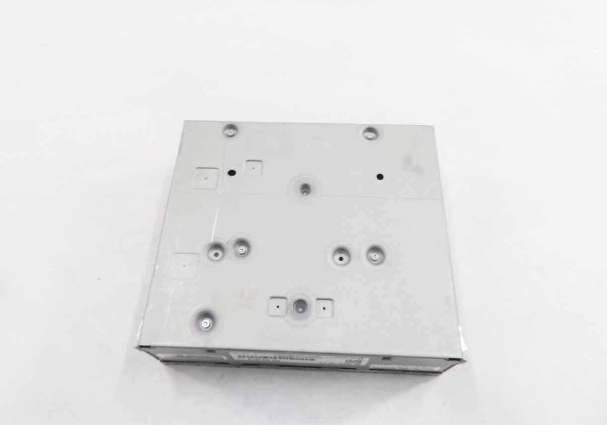 Thumbnail 6: 2012 AUDI Q7 (4L) AM/FM RADIO STEREO RECEIVER CONTROL MODULE (HARMAN BECKER)