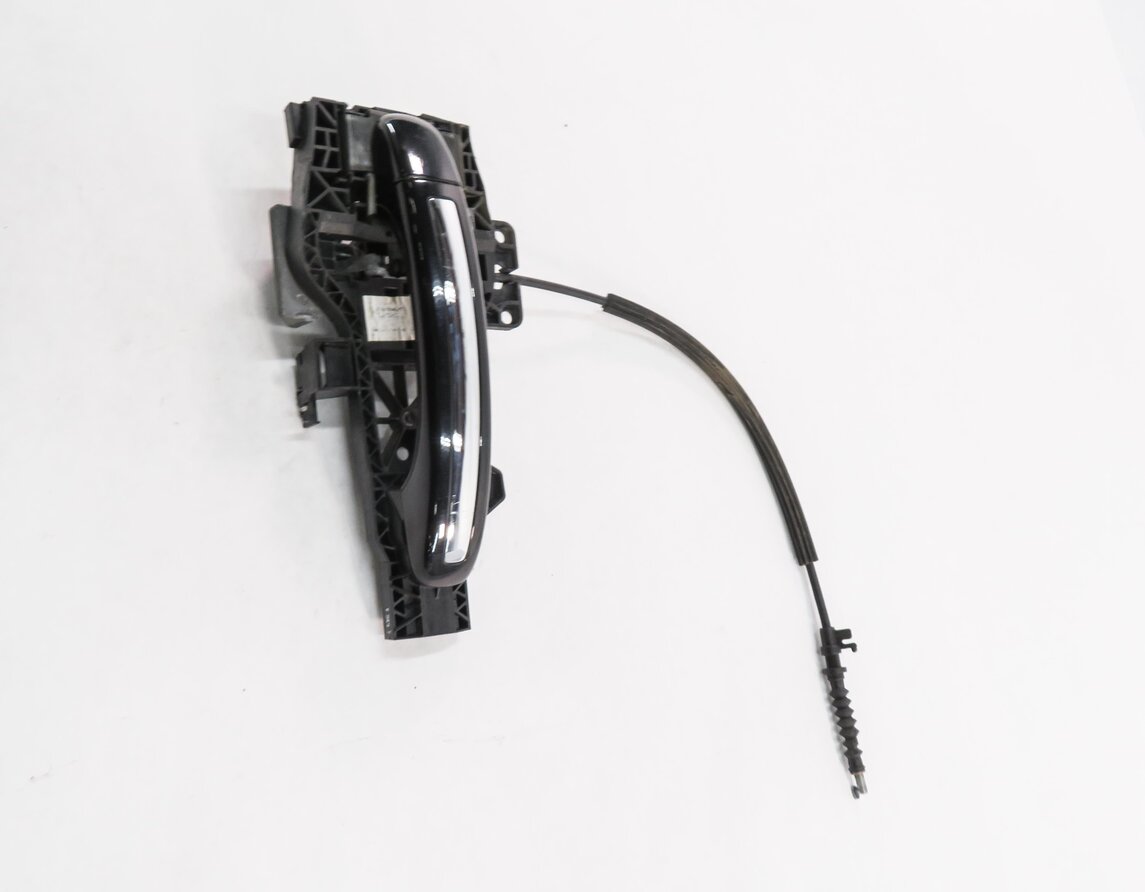 Thumbnail 4: 2007-2015 AUDI Q7 (4L) LEFT REAR KEYLESS ENTRY DOOR HANDLE (ORCA BLACK)
