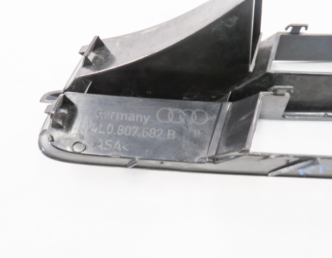Thumbnail 10: 2012 AUDI Q7 (4L) FRONT LEFT & RIGHT LOWER BUMPER GRILLE TRIM SET-2