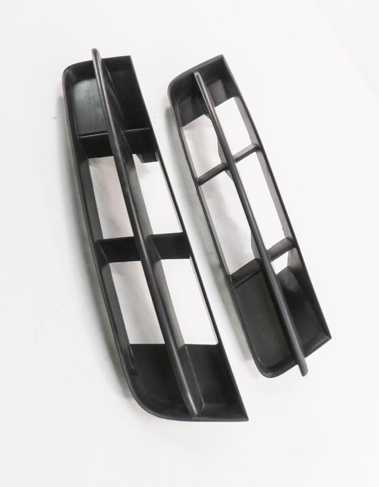 Thumbnail 4: 2012 AUDI Q7 (4L) FRONT LEFT & RIGHT LOWER BUMPER GRILLE TRIM SET-2