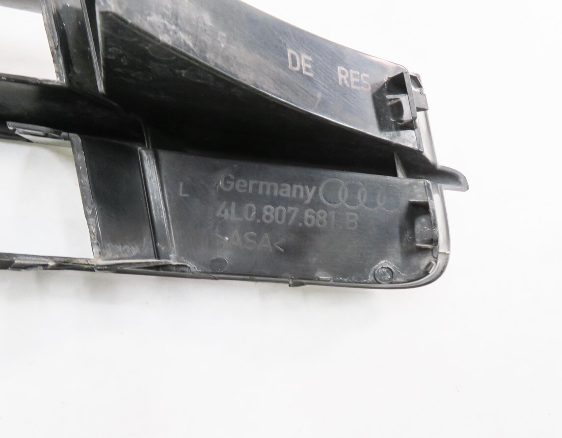 Thumbnail 7: 2012 AUDI Q7 (4L) FRONT LEFT & RIGHT LOWER BUMPER GRILLE TRIM SET-2
