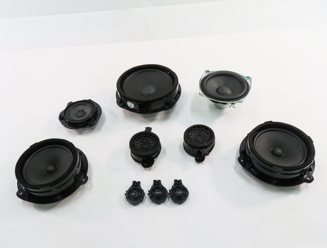 Thumbnail 2: 2018 AUDI A3 E-TRON (8VF) RADIO STEREO SUB SUBWOOFER TWEETER SPEAKER SET