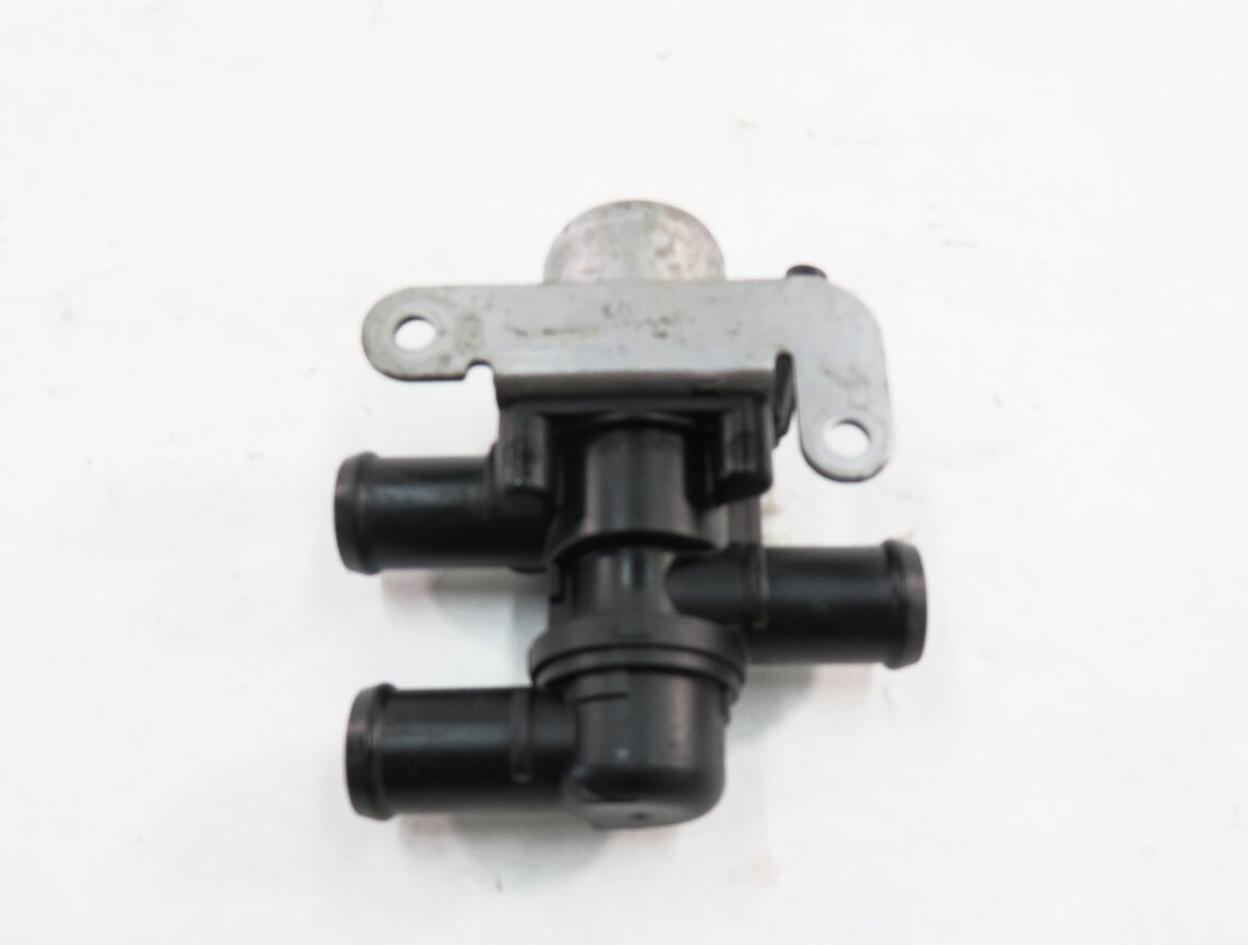 Thumbnail 6: 2018 AUDI A3 E-TRON (8VF) 1.4L HYBRID ENGINE - WATER COOLANT CONTROL VALVE