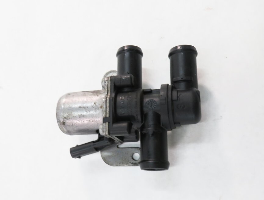 Thumbnail 4: 2018 AUDI A3 E-TRON (8VF) 1.4L HYBRID ENGINE - WATER COOLANT CONTROL VALVE