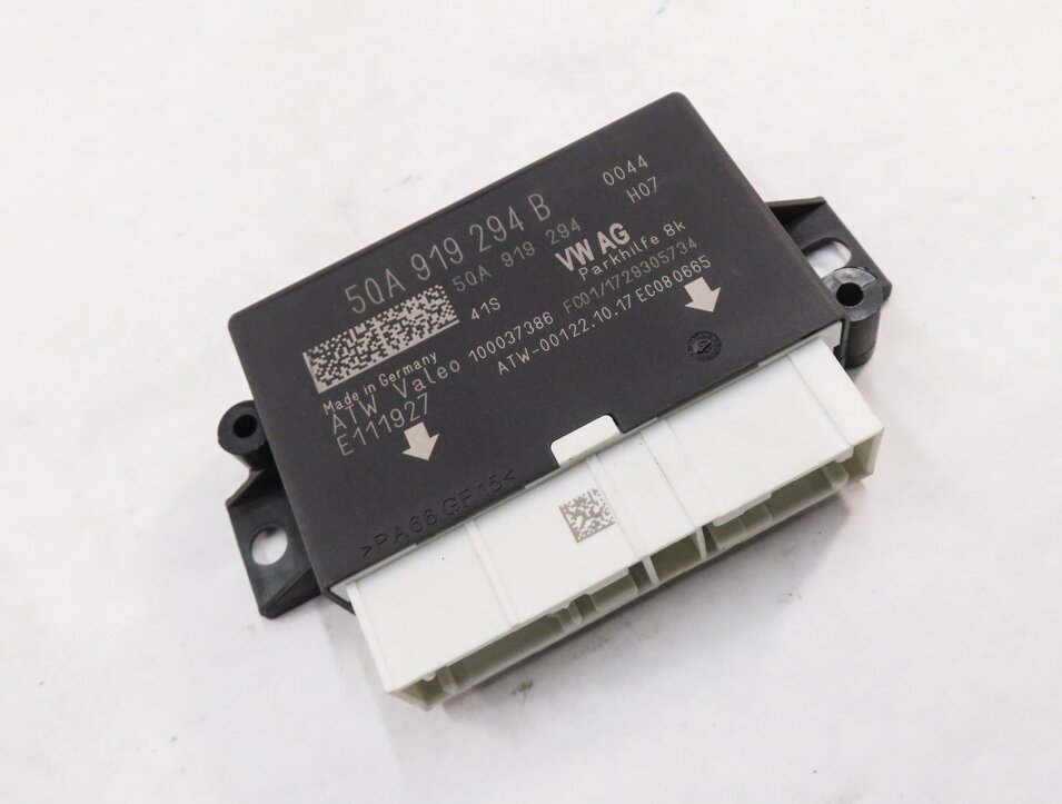 2017-2018 AUDI A3 S3 RS3 (8V 8VF) PDC PARK DISTANCE SENSOR CONTROL MODULE